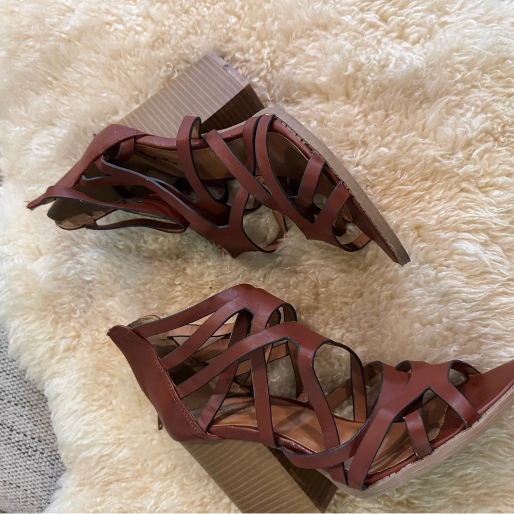 Elegant Brown Strappy Wedge Sandals
